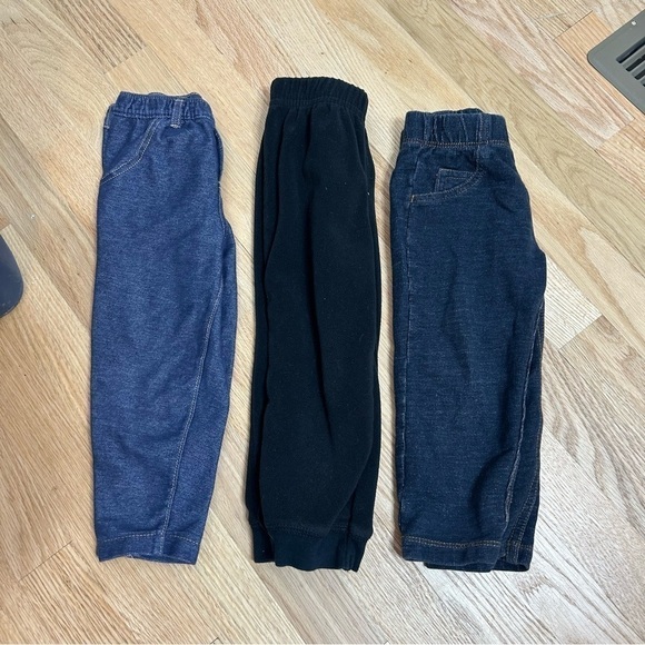 24 Months Boys Pants Bundle Blue Black Denim Like Sweatpants Stretchy Carters - Picture 2 of 5